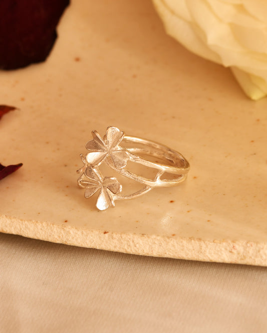 Floral Vine Silver Ring