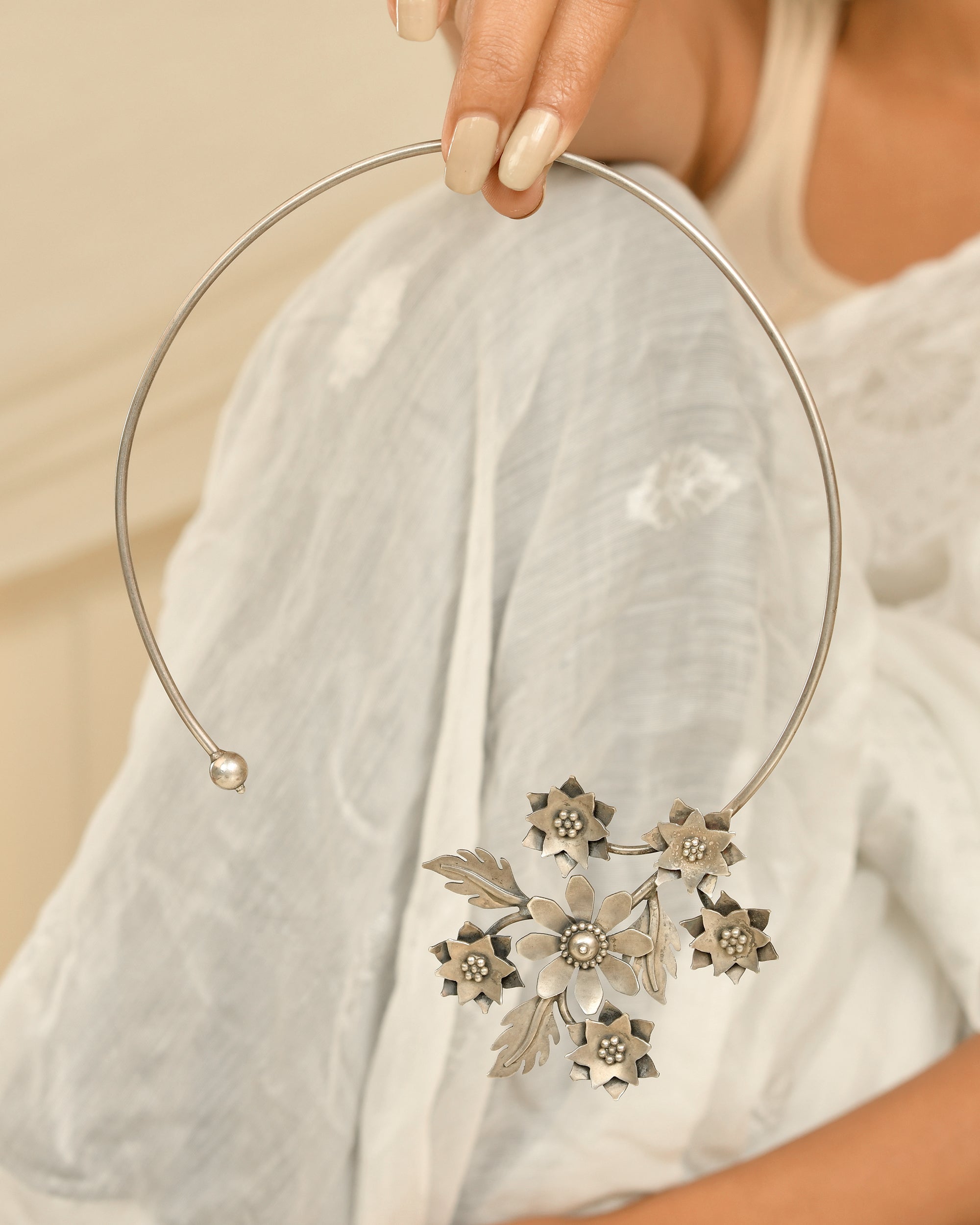 Snow Blossom Collar Necklace