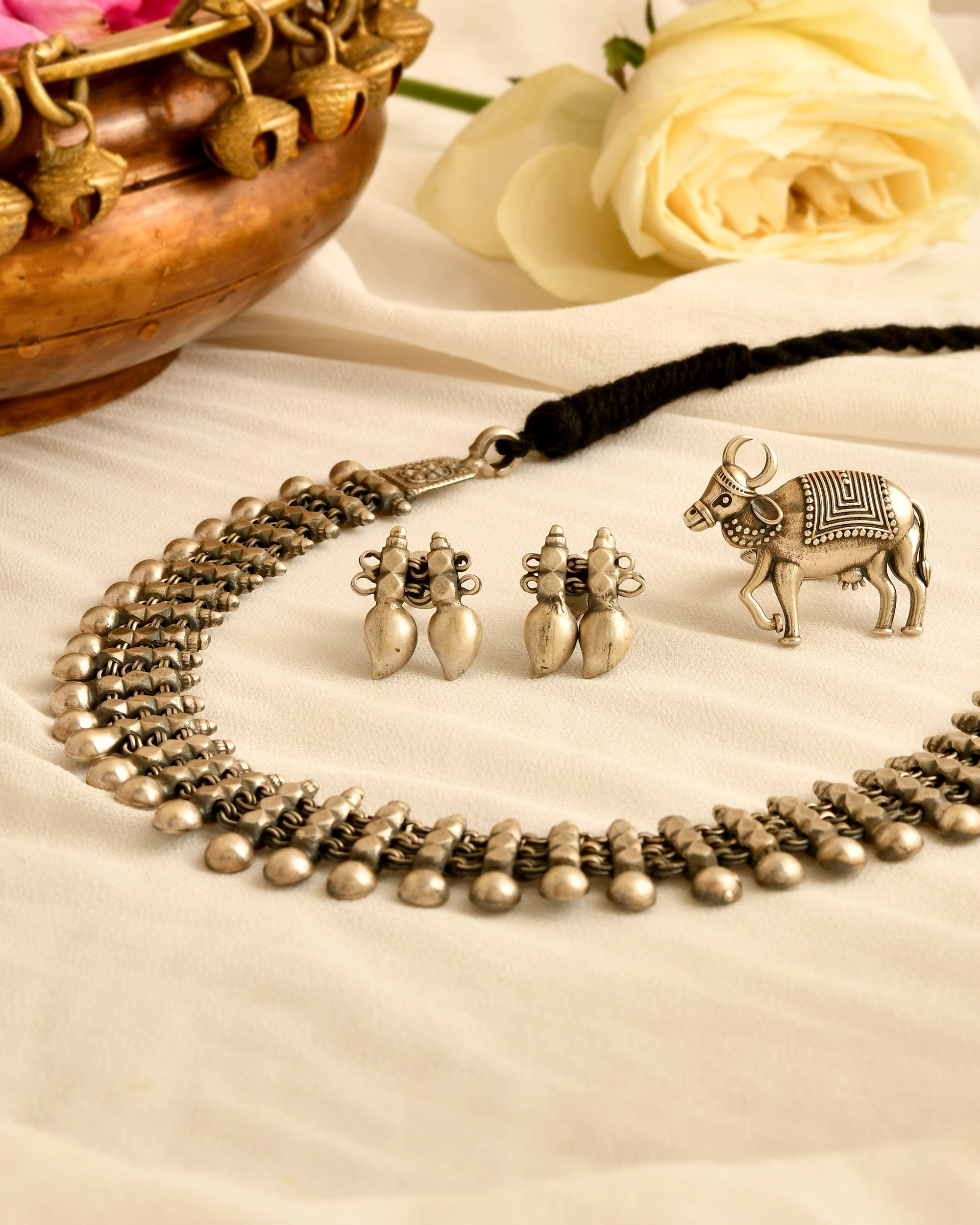 Ghungroo Fringe Silver Choker