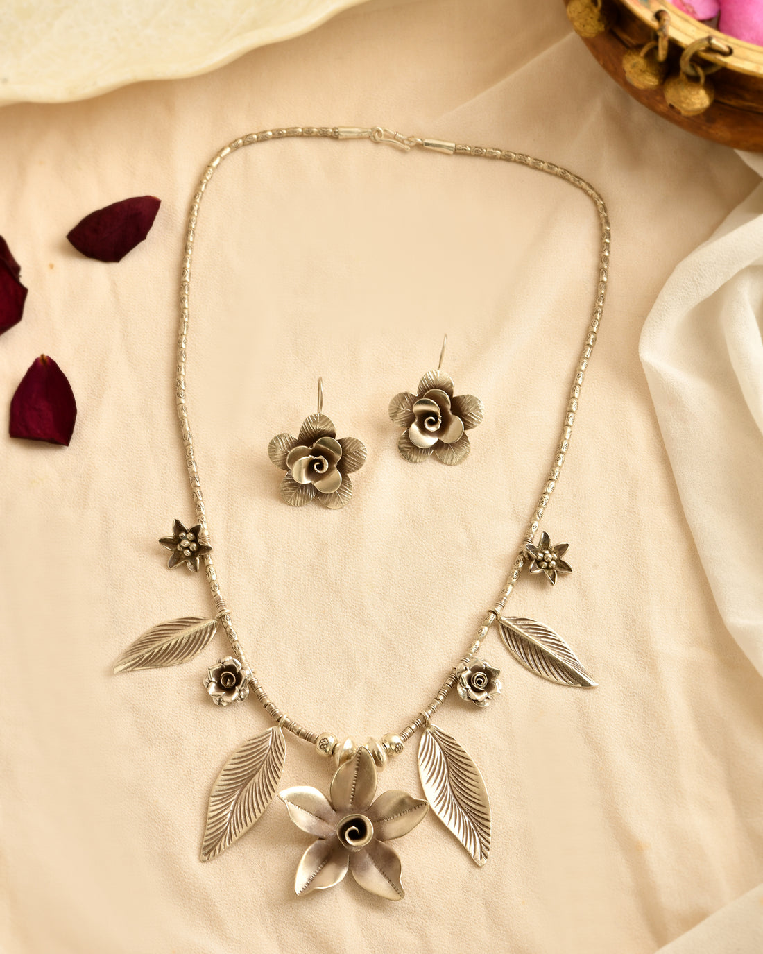 Blooming Garden Necklace Set