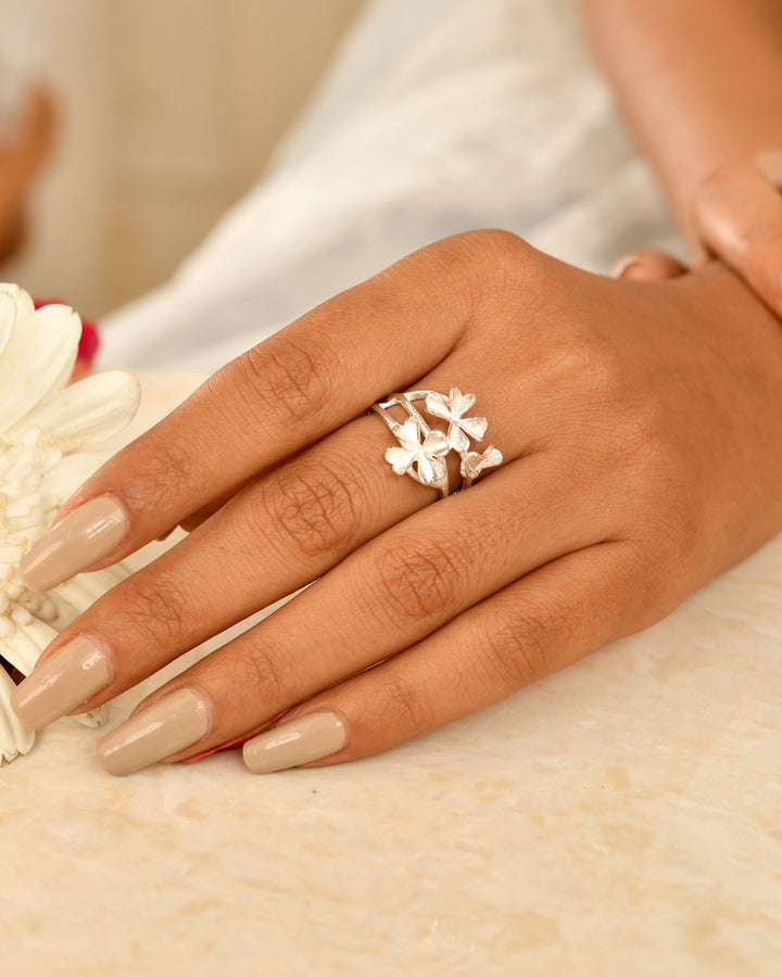 Floral Vine Silver Ring