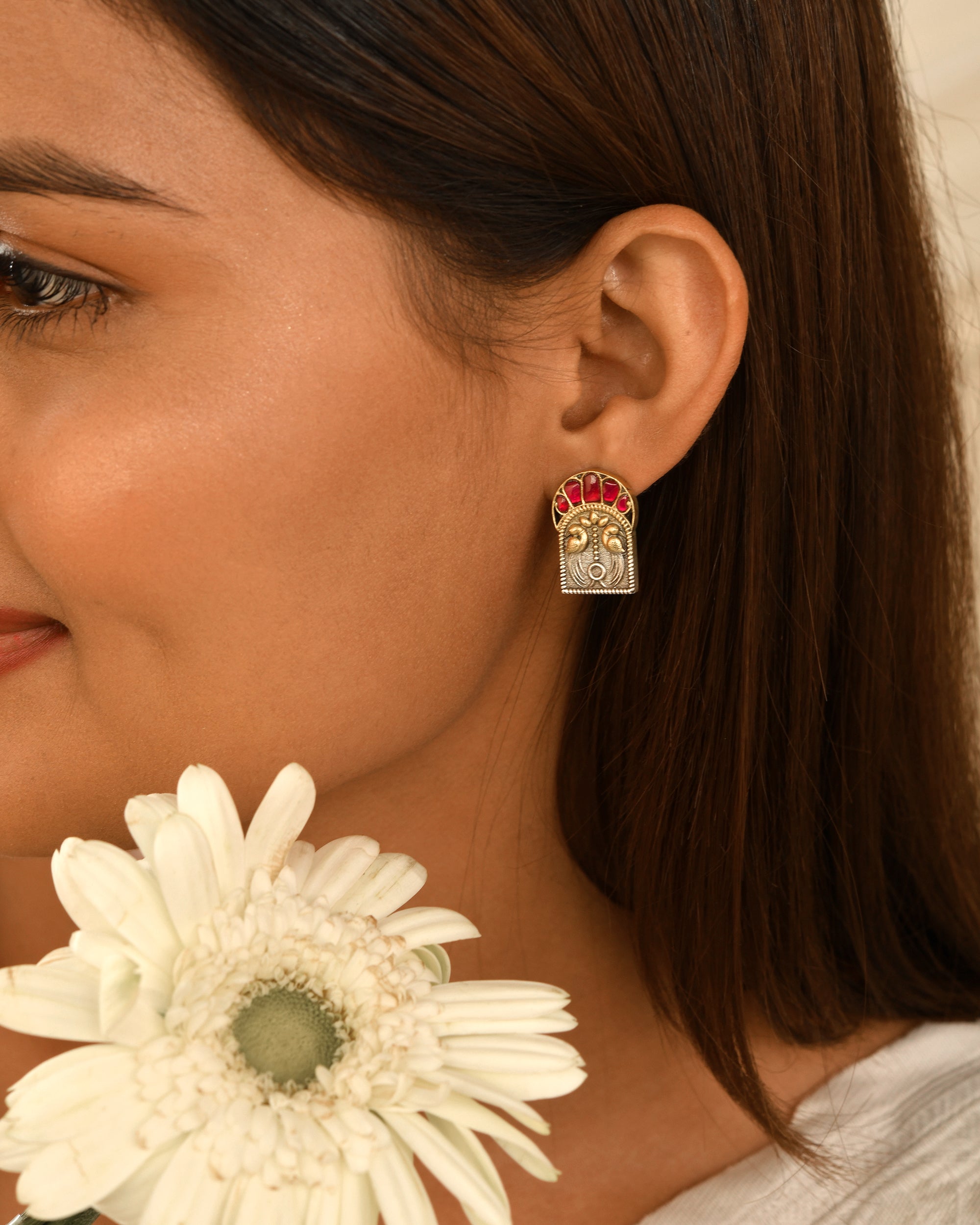 Heritage Arch Silver Stud Earrings