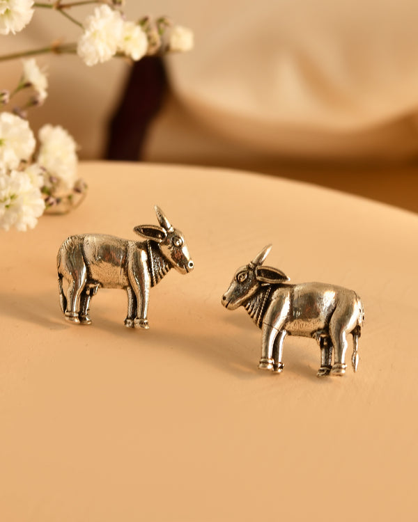 Heritage Bull Silver Stud Earrings